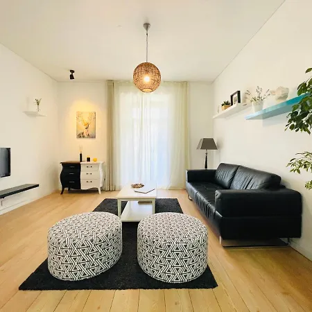 Sunny Arroios Apartment *